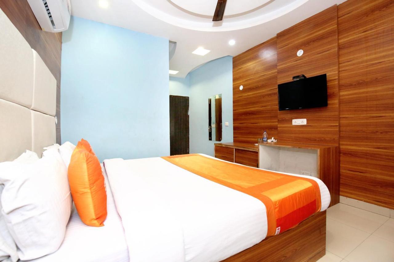 Oyo 8622 Hotel Grand Inn Chandīgarh Buitenkant foto